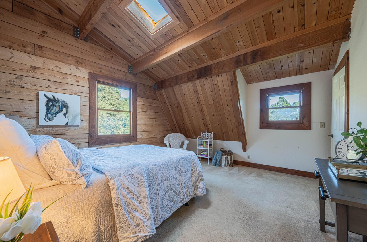 Detail Gallery Image 32 of 50 For 5820 Briarcliff Ter, Royal Oaks,  CA 95076 - 3 Beds | 2/1 Baths