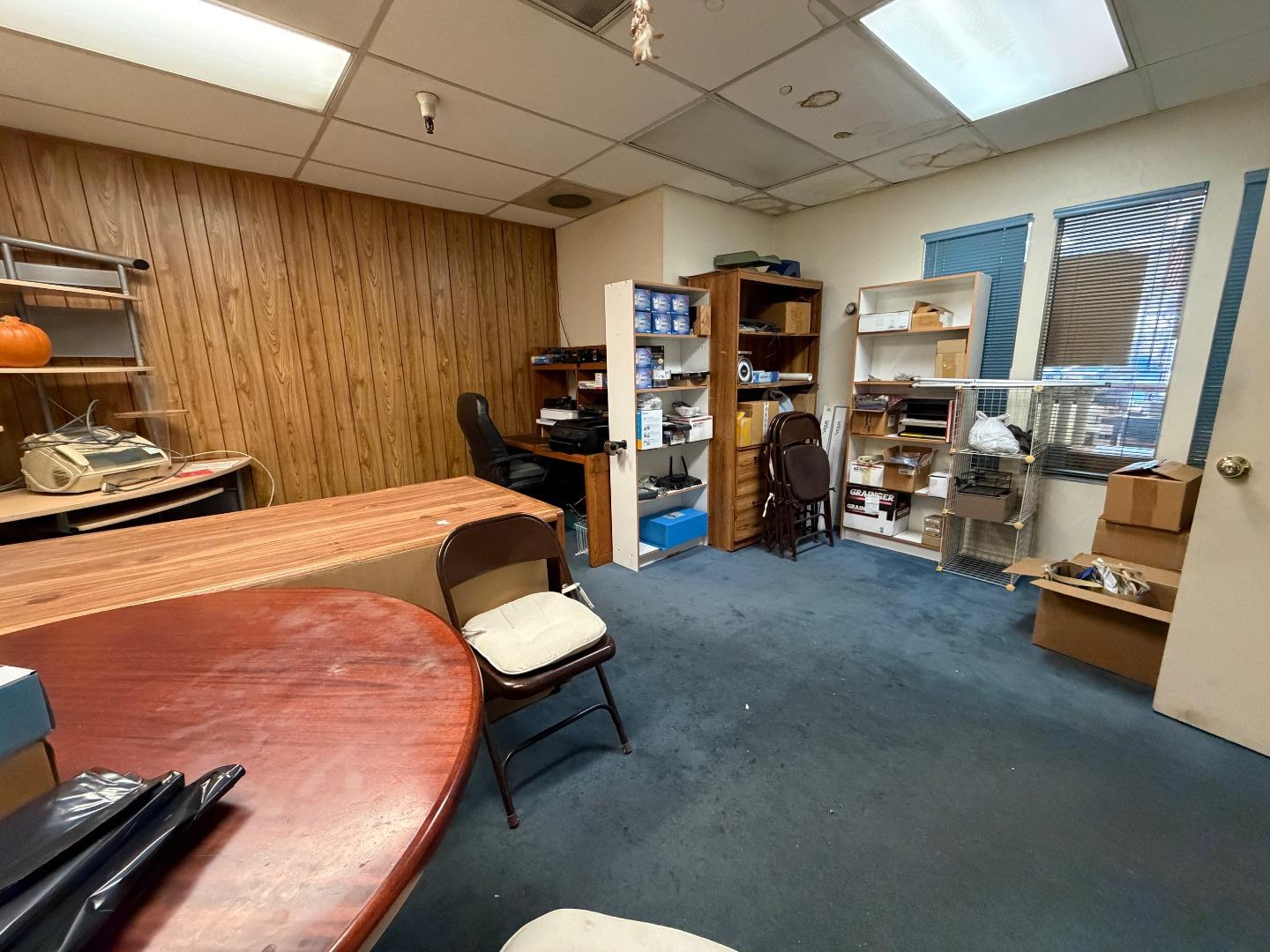 Detail Gallery Image 7 of 15 For 1781 Hillsdale Ave, San Jose,  CA 95124 - – Beds | – Baths