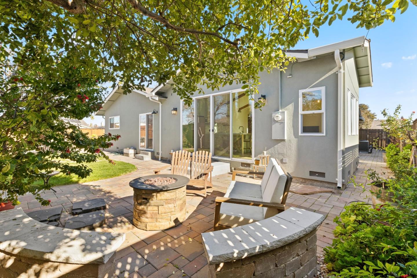 Detail Gallery Image 12 of 43 For 5825 Laguna Seca Way, San Jose,  CA 95123 - 4 Beds | 2 Baths