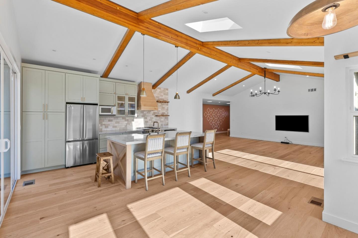 Detail Gallery Image 16 of 43 For 5825 Laguna Seca Way, San Jose,  CA 95123 - 4 Beds | 2 Baths