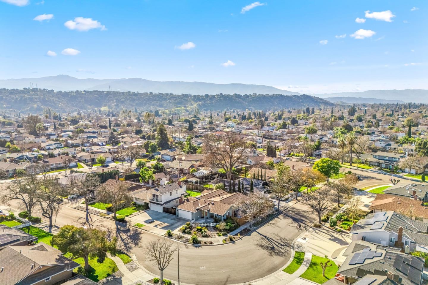 Detail Gallery Image 38 of 43 For 5825 Laguna Seca Way, San Jose,  CA 95123 - 4 Beds | 2 Baths