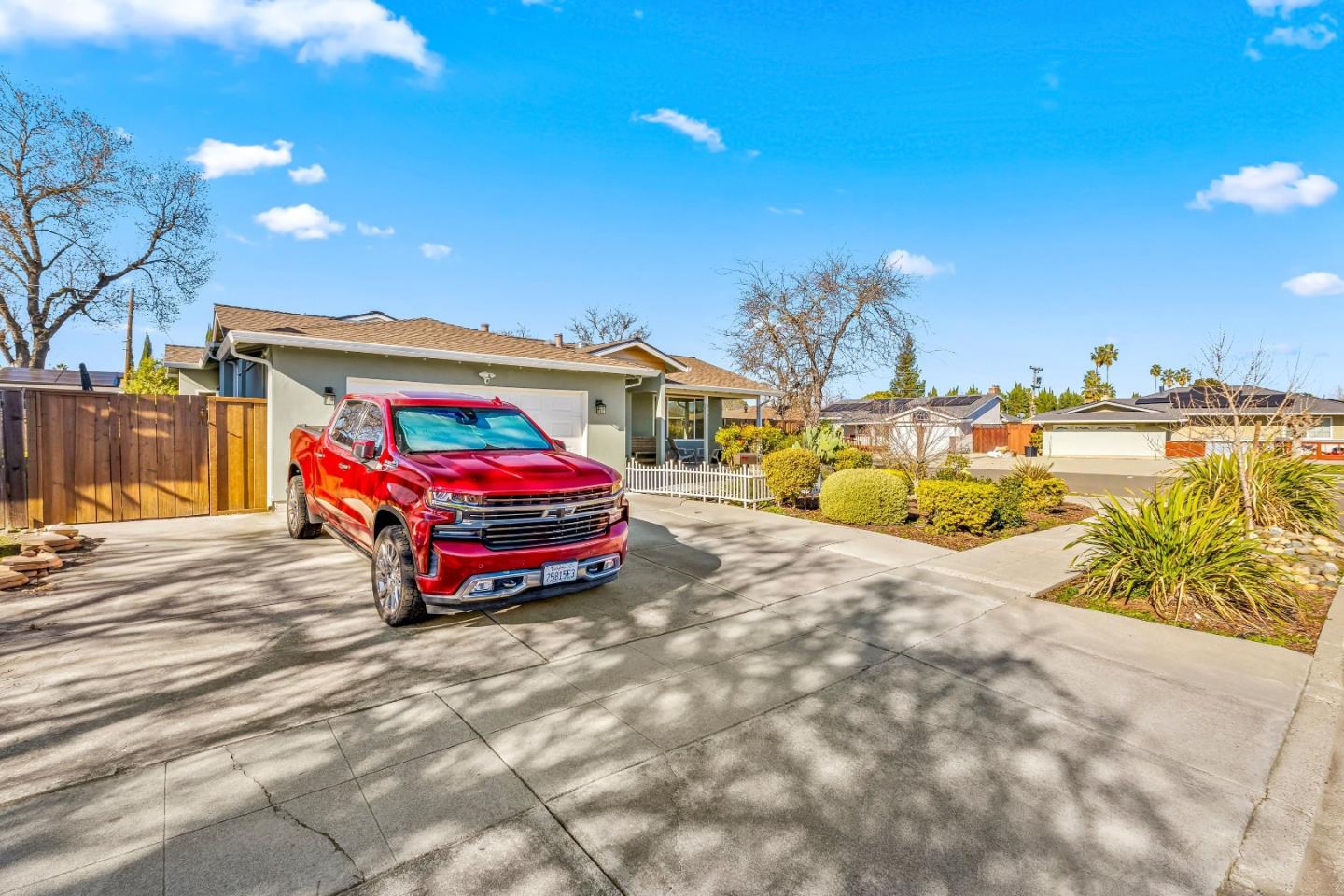 Detail Gallery Image 5 of 43 For 5825 Laguna Seca Way, San Jose,  CA 95123 - 4 Beds | 2 Baths