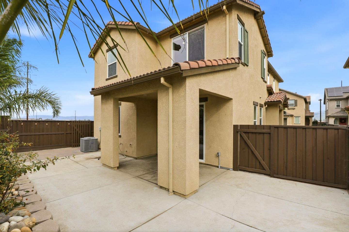 Detail Gallery Image 31 of 36 For 504 Sandpiper Ln, Hollister,  CA 95023 - 3 Beds | 2/1 Baths