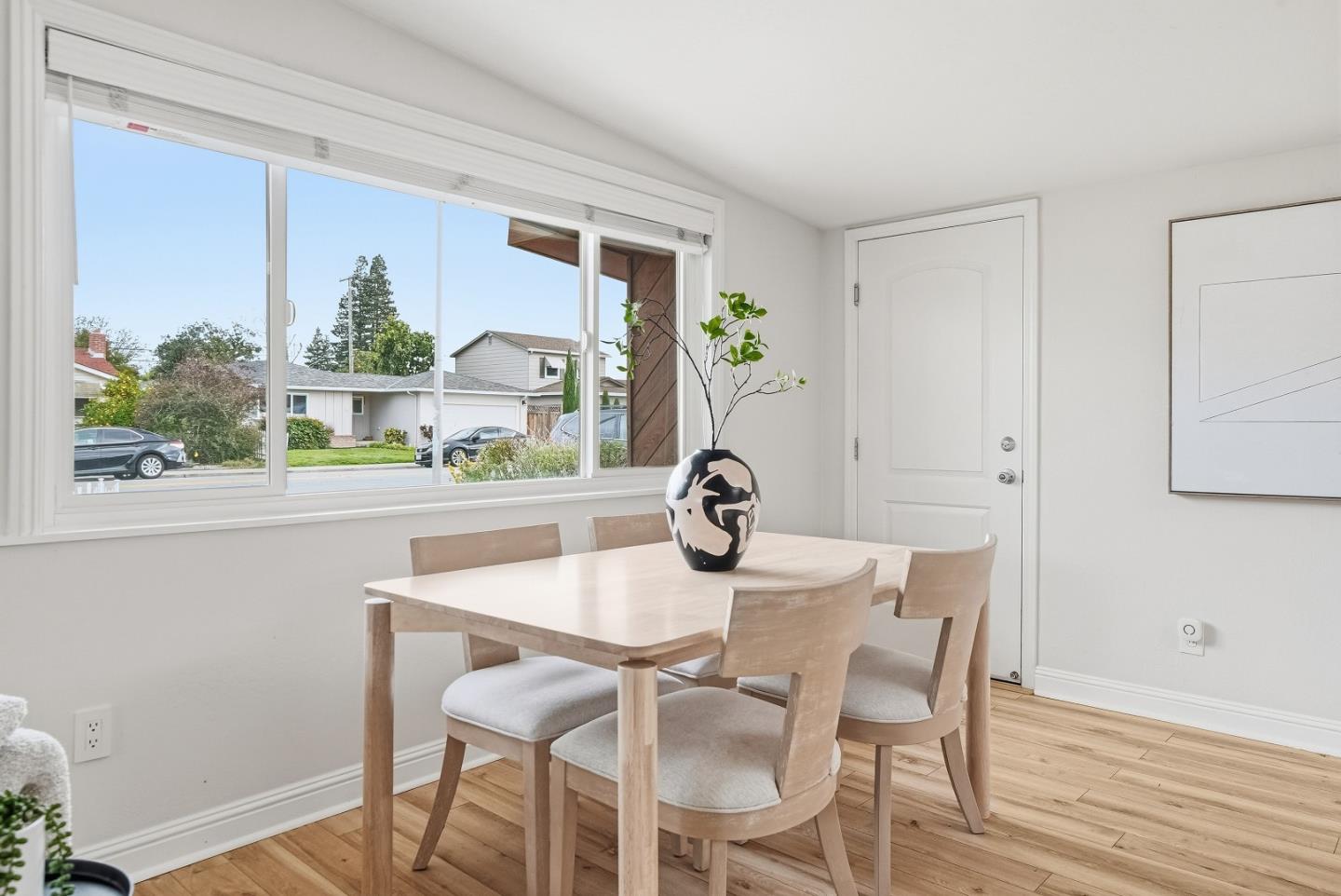 Detail Gallery Image 17 of 46 For 638 Woodhams Rd, Santa Clara,  CA 95051 - 4 Beds | 2 Baths