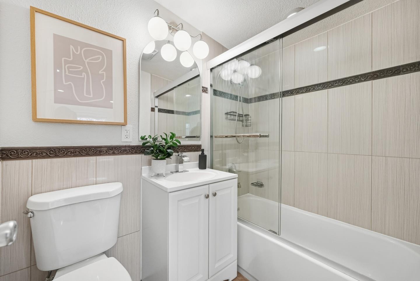 Detail Gallery Image 31 of 46 For 638 Woodhams Rd, Santa Clara,  CA 95051 - 4 Beds | 2 Baths