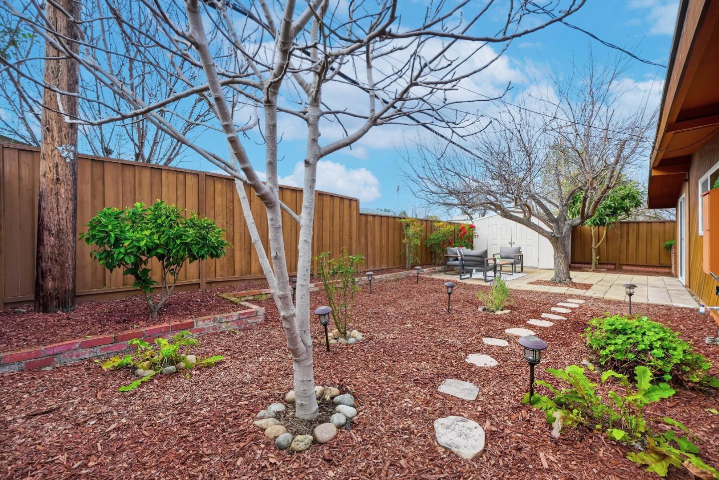 Detail Gallery Image 40 of 46 For 638 Woodhams Rd, Santa Clara,  CA 95051 - 4 Beds | 2 Baths