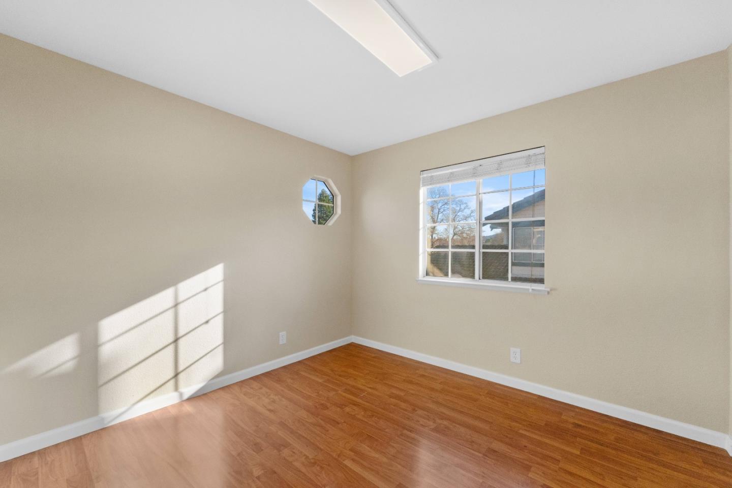 Detail Gallery Image 18 of 32 For 9465 Eagle View Way, Gilroy,  CA 95020 - 4 Beds | 3 Baths