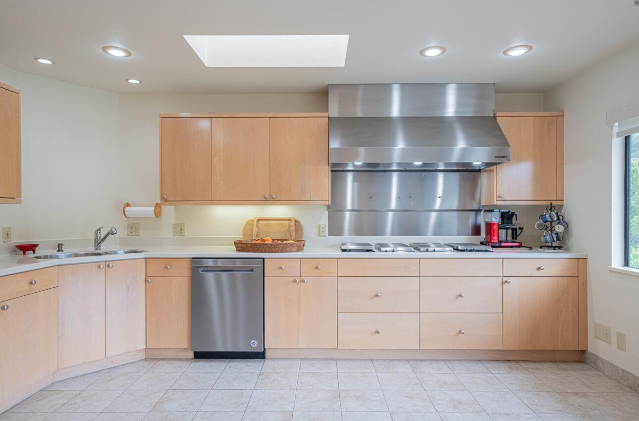 Detail Gallery Image 26 of 61 For 8081 Lake Pl, Carmel,  CA 93923 - 3 Beds | 3 Baths