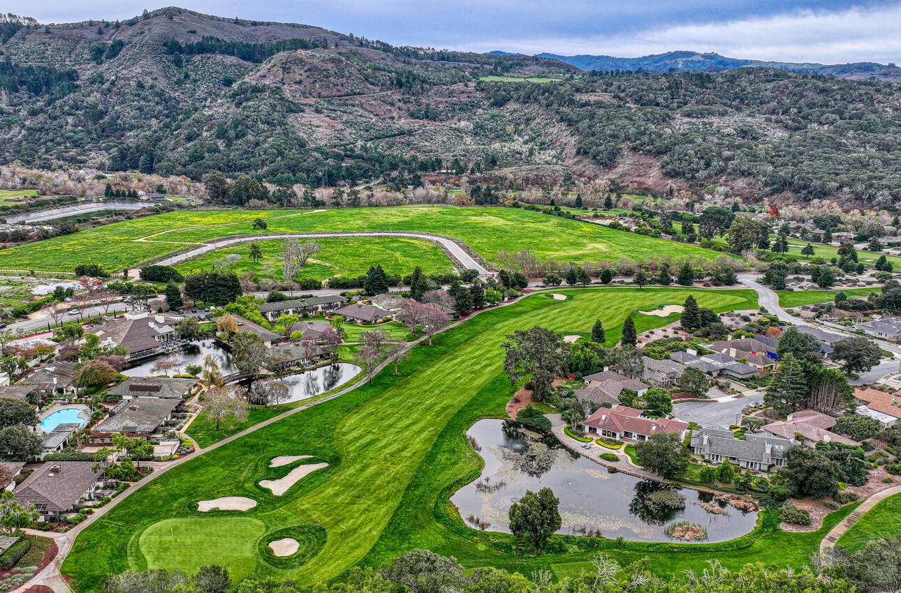 Detail Gallery Image 8 of 61 For 8081 Lake Pl, Carmel,  CA 93923 - 3 Beds | 3 Baths