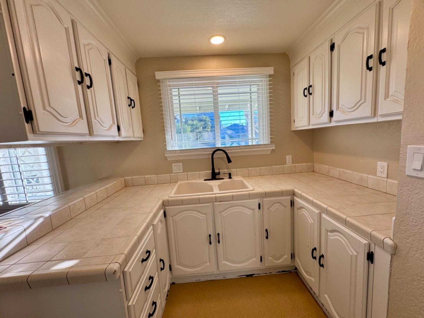 Detail Gallery Image 7 of 30 For 1709 Guadalupe Ave, San Jose,  CA 95125 - 3 Beds | 2 Baths