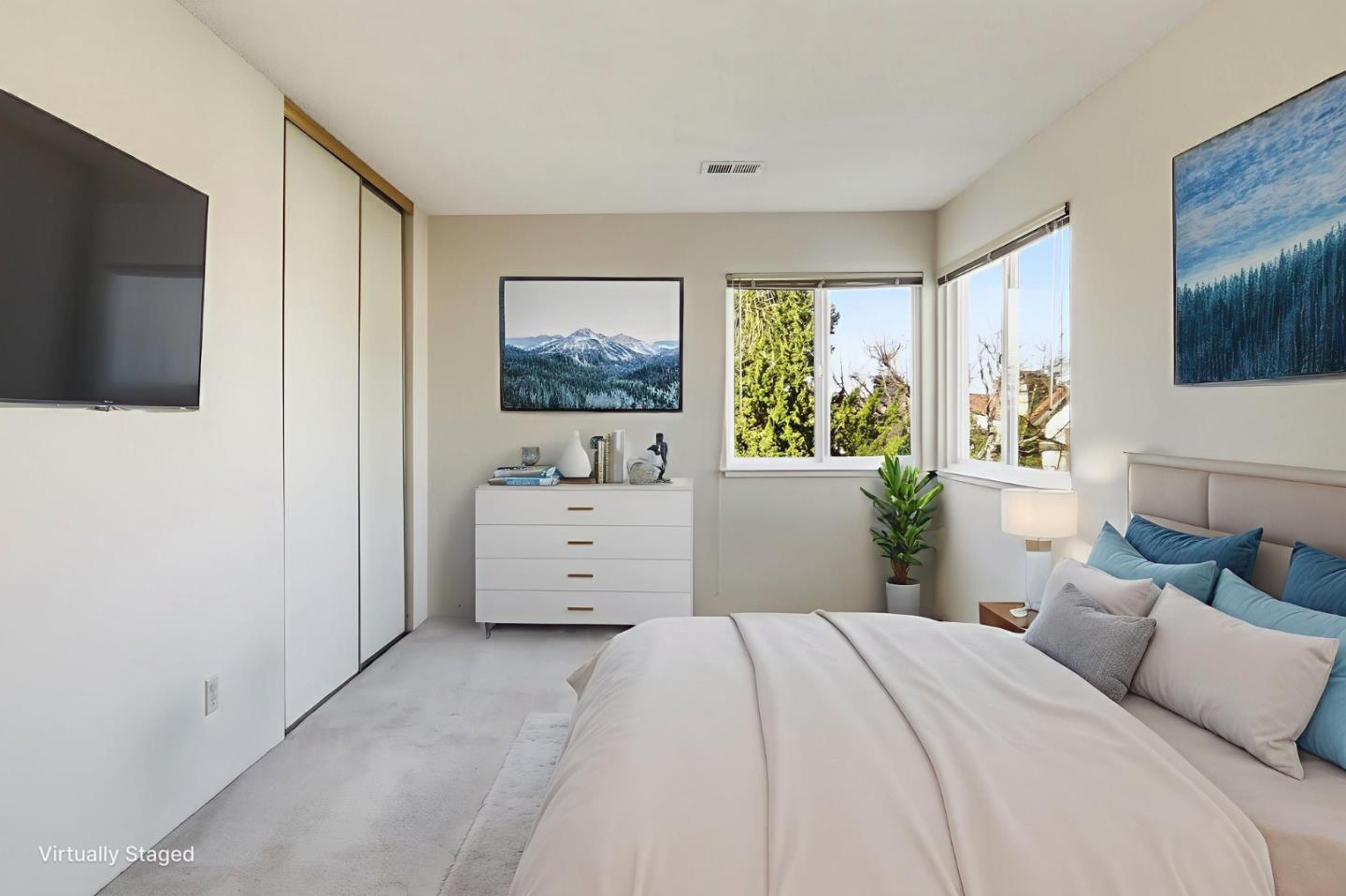 Detail Gallery Image 13 of 32 For 117 El Olivar, Los Gatos,  CA 95032 - 3 Beds | 2/1 Baths