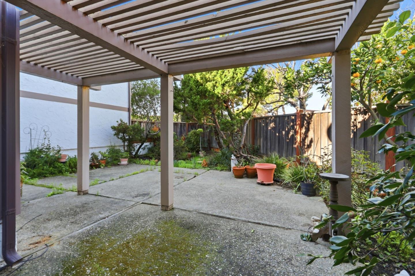 Detail Gallery Image 17 of 32 For 117 El Olivar, Los Gatos,  CA 95032 - 3 Beds | 2/1 Baths