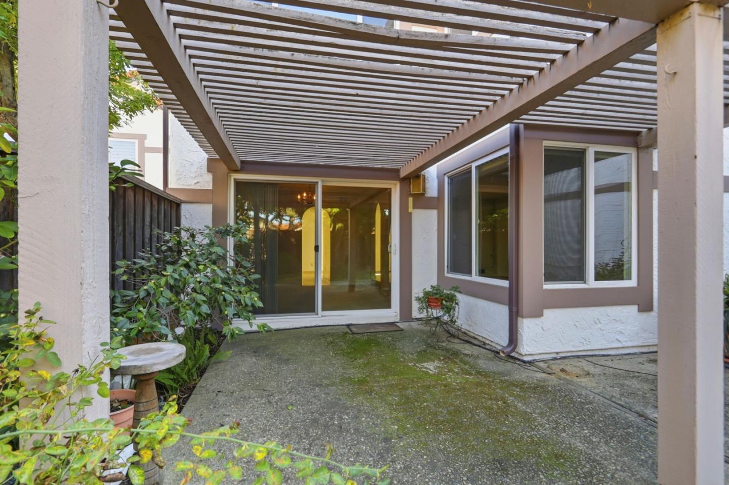 Detail Gallery Image 18 of 32 For 117 El Olivar, Los Gatos,  CA 95032 - 3 Beds | 2/1 Baths