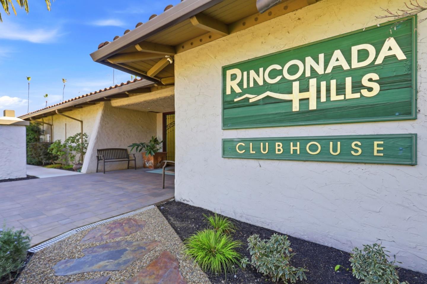 Detail Gallery Image 24 of 32 For 117 El Olivar, Los Gatos,  CA 95032 - 3 Beds | 2/1 Baths