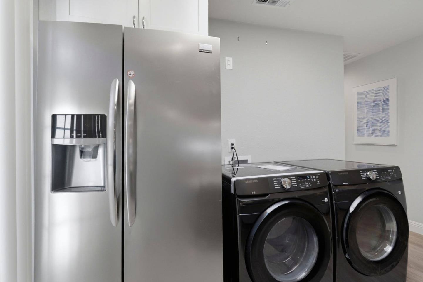 Detail Gallery Image 6 of 14 For 320 Battle Dance Dr, San Jose,  CA 95111 - 4 Beds | 2 Baths