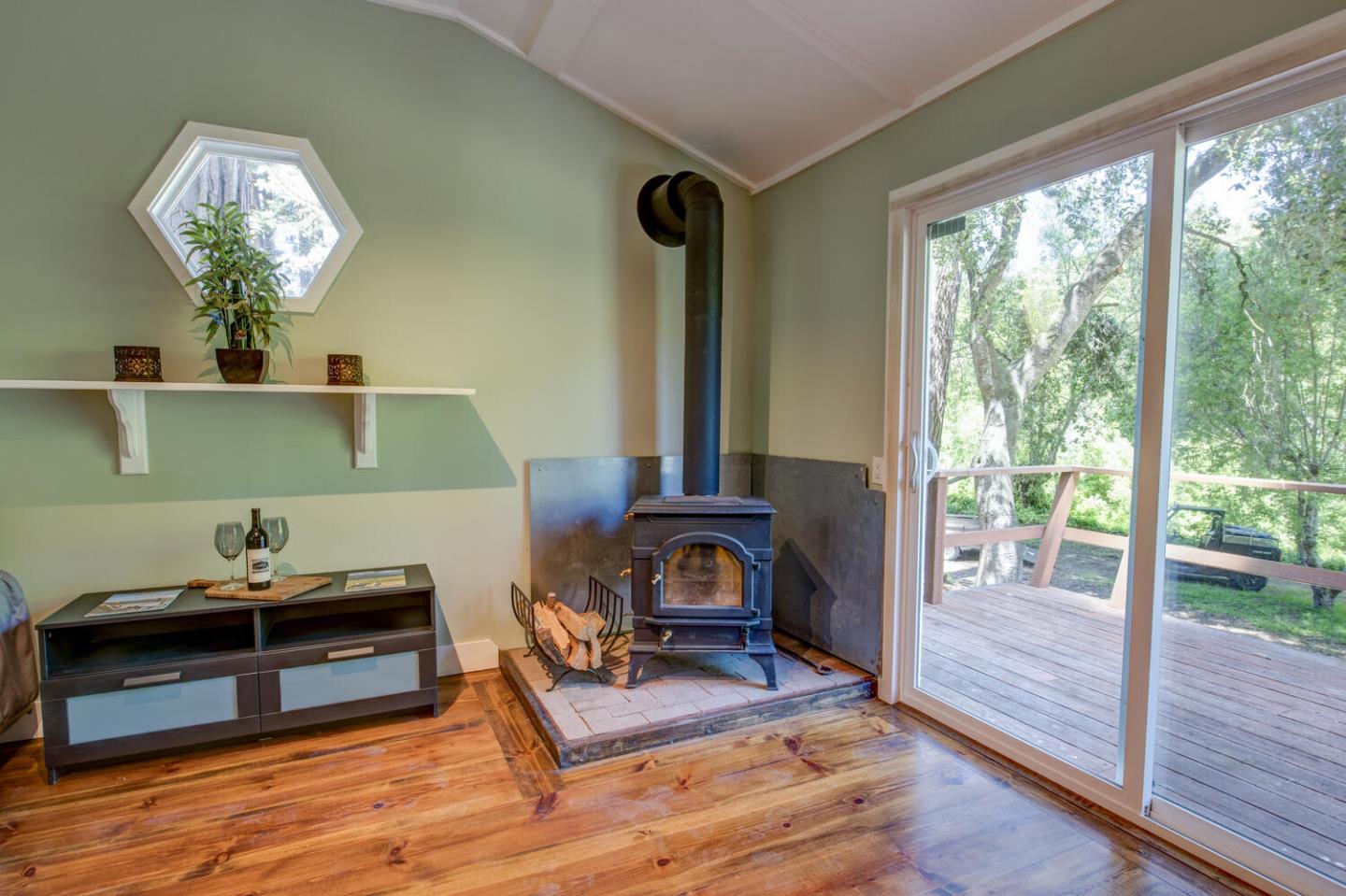 Detail Gallery Image 20 of 44 For 5090 La Honda Rd, San Gregorio,  CA 94074 - 2 Beds | 1 Baths