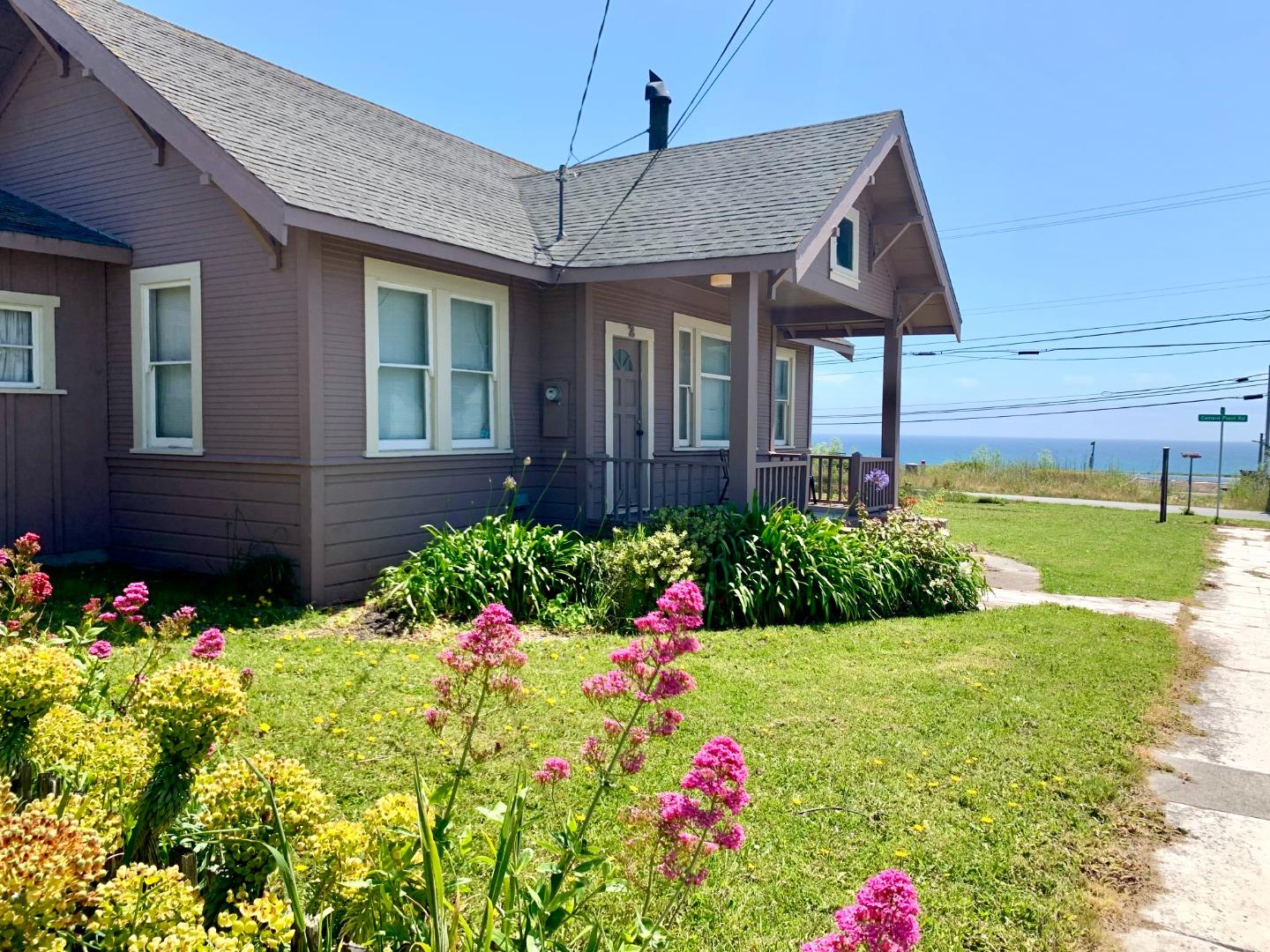 Front Image Thumbnail for ML82031670