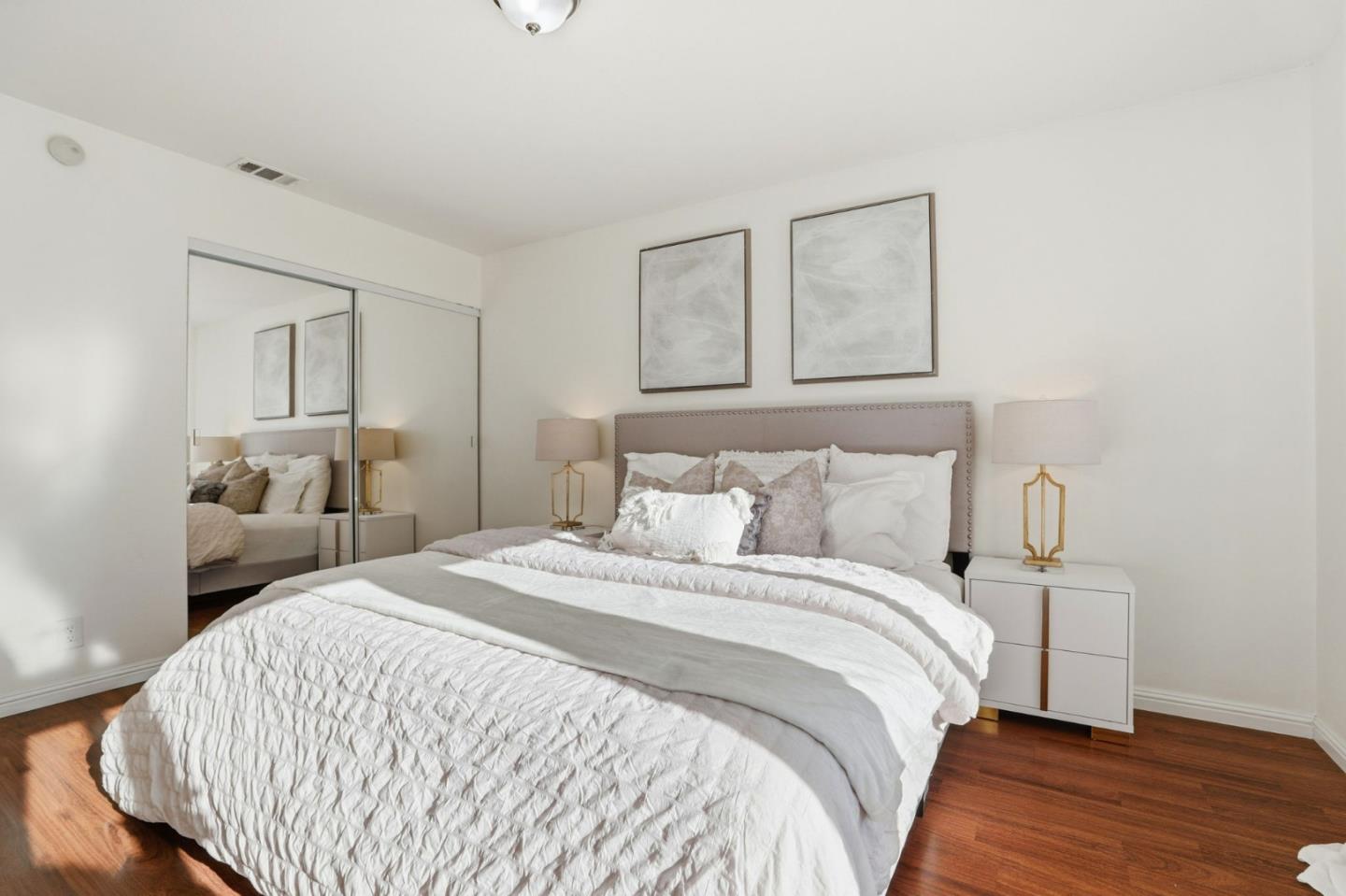 Detail Gallery Image 11 of 25 For 1482 La Boheme Way, San Jose,  CA 95121 - 2 Beds | 1 Baths