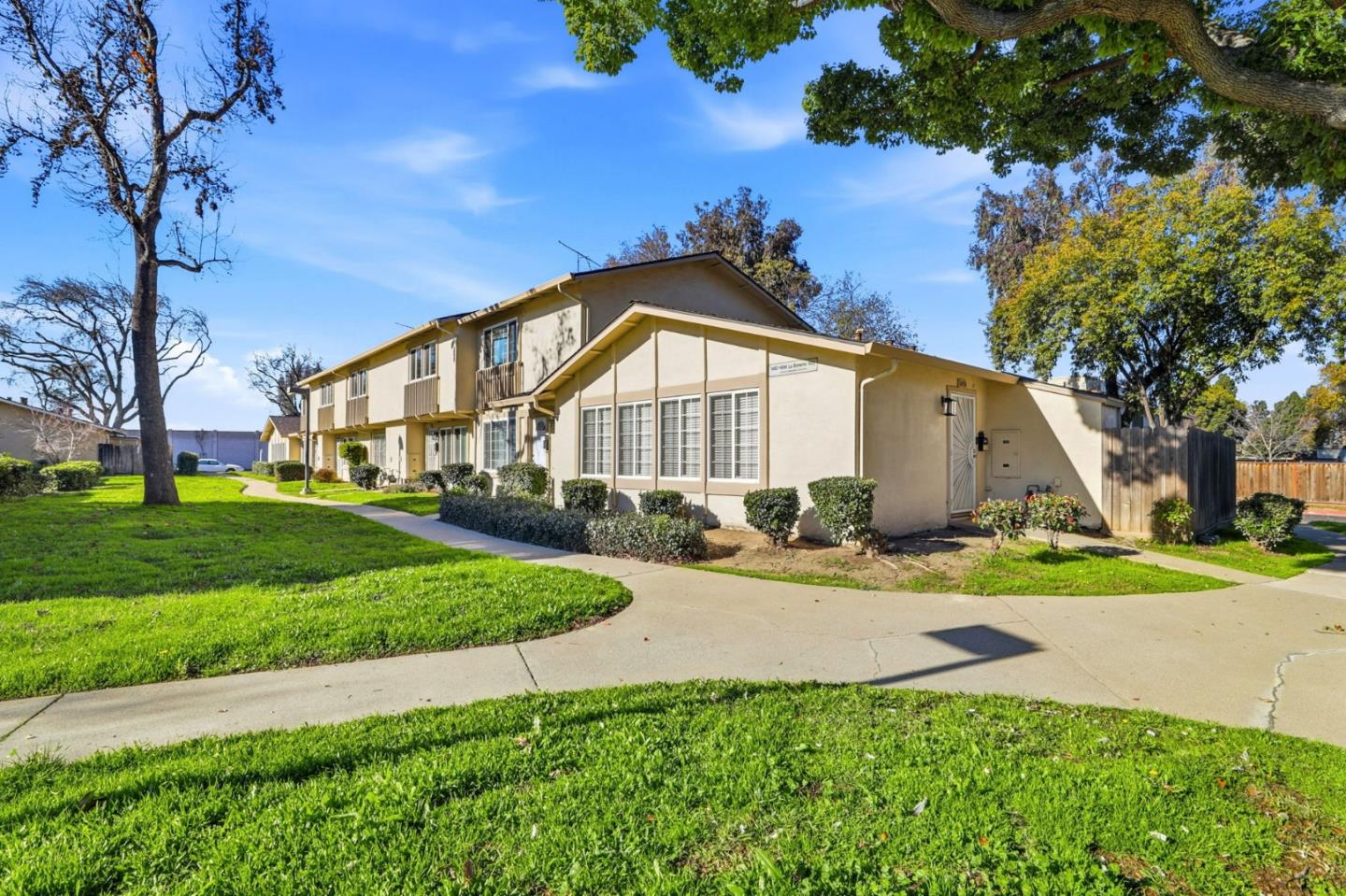 Detail Gallery Image 19 of 25 For 1482 La Boheme Way, San Jose,  CA 95121 - 2 Beds | 1 Baths