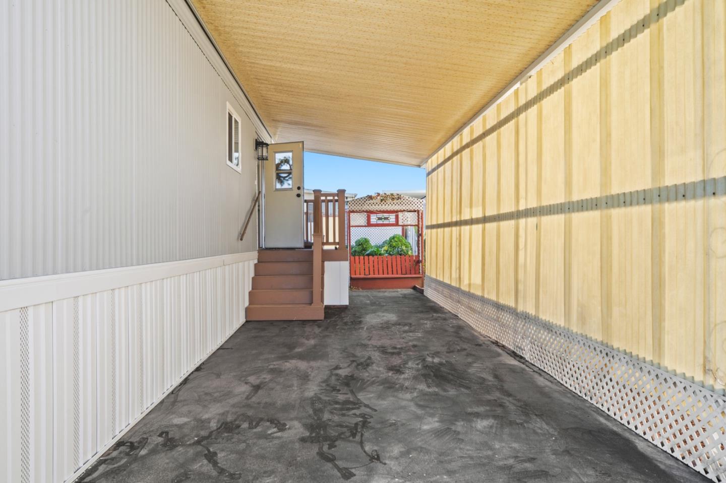 Detail Gallery Image 16 of 37 For 55 San Juan Grade Rd #63,  Salinas,  CA 93906 - 3 Beds | 2 Baths