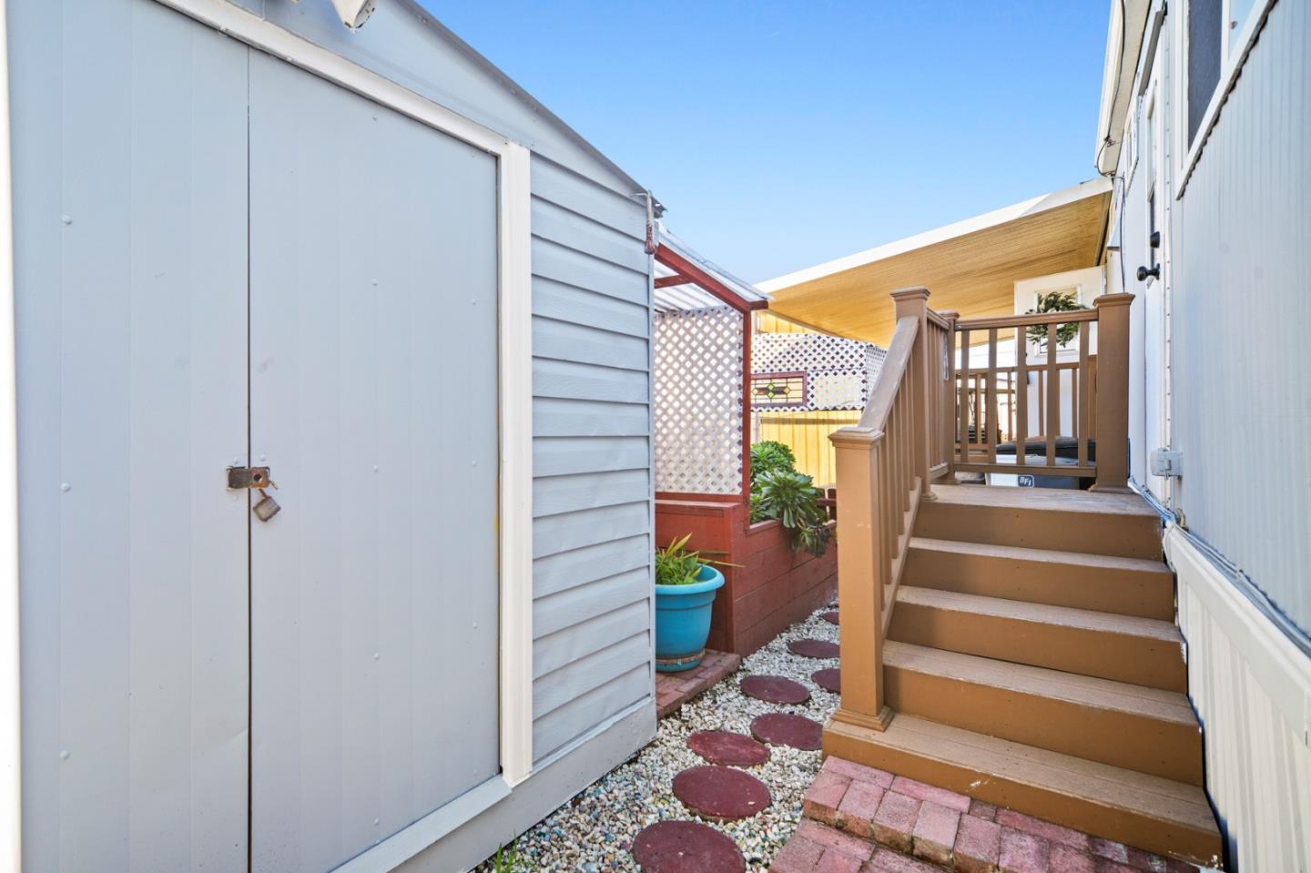 Detail Gallery Image 20 of 37 For 55 San Juan Grade Rd #63,  Salinas,  CA 93906 - 3 Beds | 2 Baths