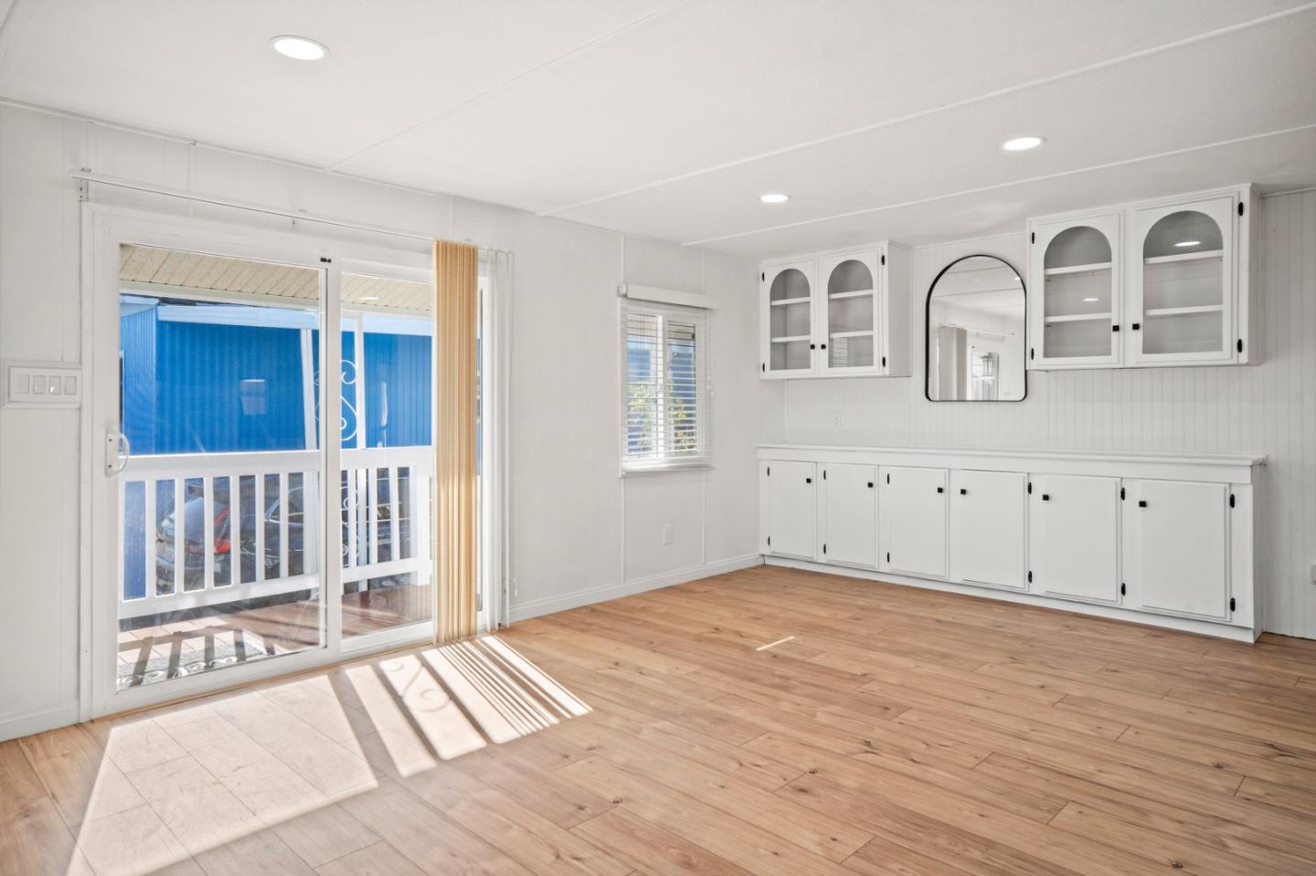 Detail Gallery Image 5 of 37 For 55 San Juan Grade Rd #63,  Salinas,  CA 93906 - 3 Beds | 2 Baths