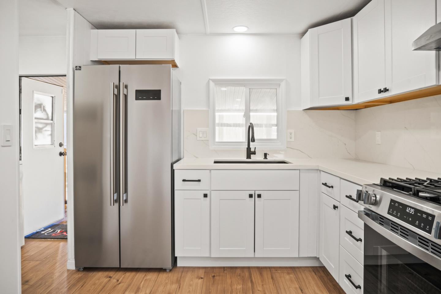 Detail Gallery Image 6 of 37 For 55 San Juan Grade Rd #63,  Salinas,  CA 93906 - 3 Beds | 2 Baths