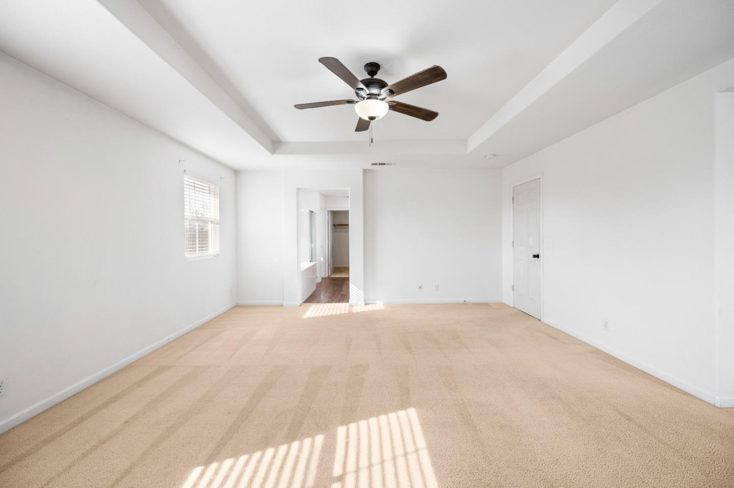 Detail Gallery Image 22 of 33 For 2385 S Creekside Dr, Los Banos,  CA 93635 - 3 Beds | 2/1 Baths