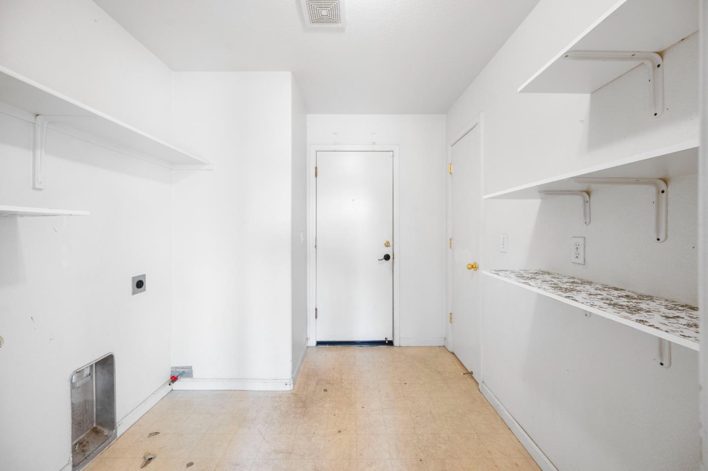 Detail Gallery Image 27 of 33 For 2385 S Creekside Dr, Los Banos,  CA 93635 - 3 Beds | 2/1 Baths