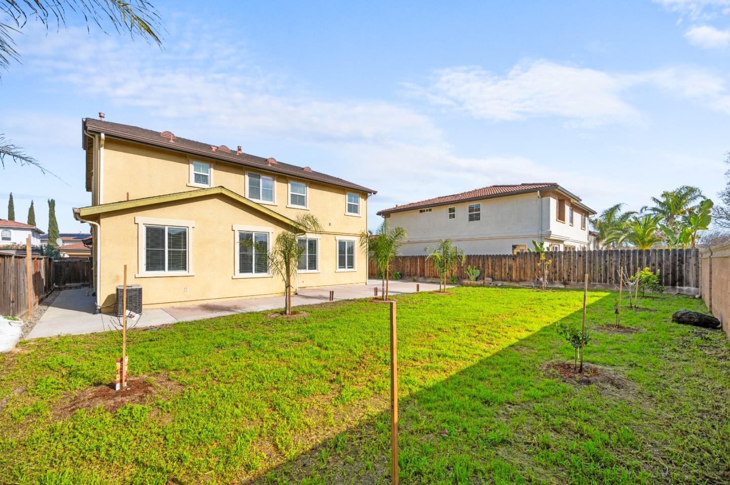 Detail Gallery Image 29 of 33 For 2385 S Creekside Dr, Los Banos,  CA 93635 - 3 Beds | 2/1 Baths