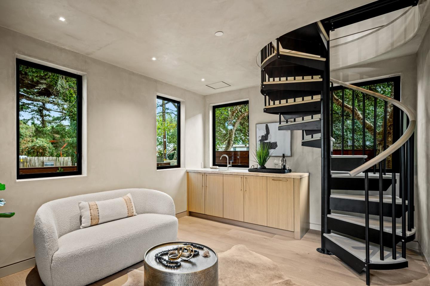 Detail Gallery Image 28 of 49 For 26308 Isabella Ave, Carmel,  CA 93923 - 4 Beds | 4 Baths