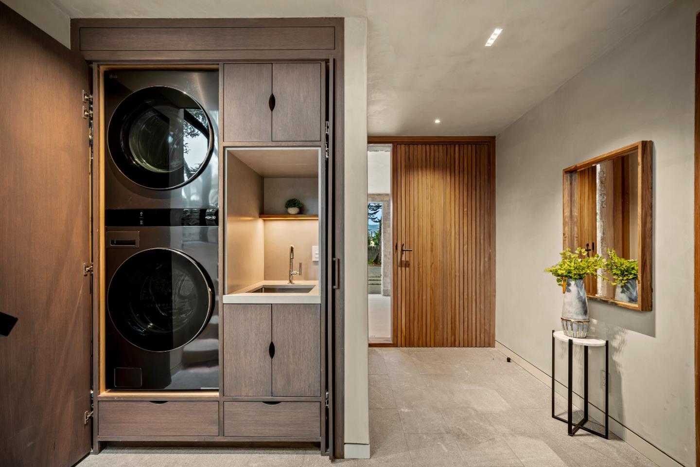 Detail Gallery Image 38 of 49 For 26308 Isabella Ave, Carmel,  CA 93923 - 4 Beds | 4 Baths