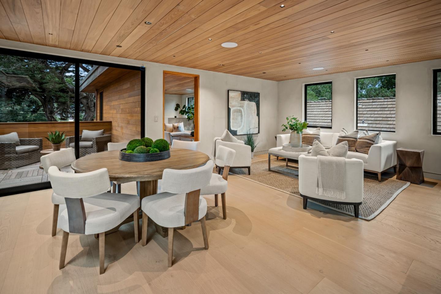 Detail Gallery Image 6 of 49 For 26308 Isabella Ave, Carmel,  CA 93923 - 4 Beds | 4 Baths