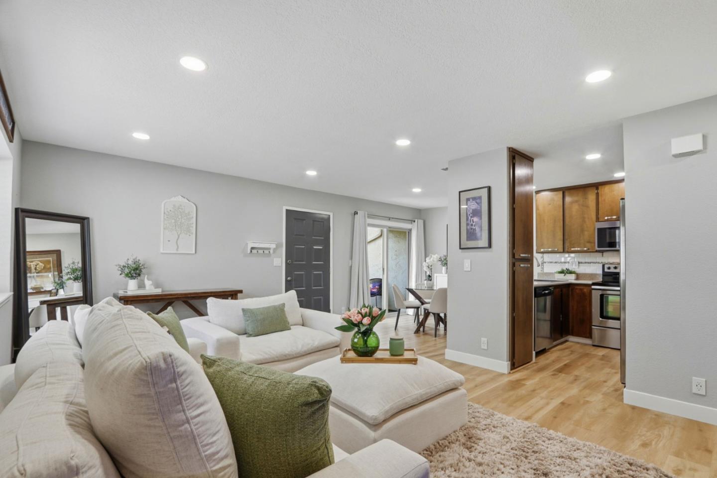 661 Devlin Court, San Jose, CA, 95133