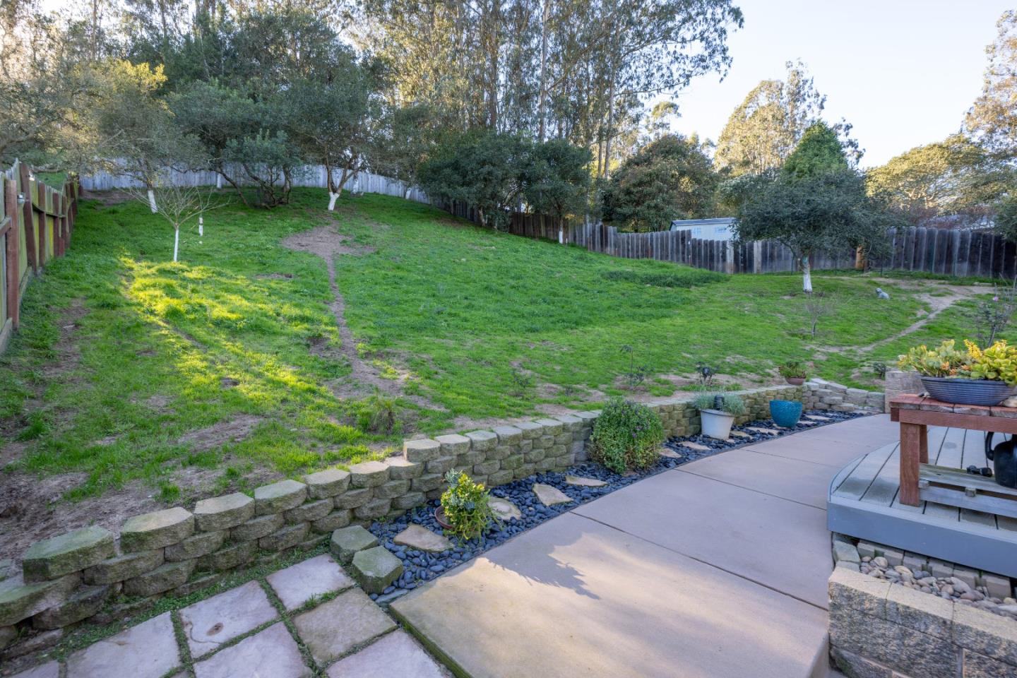 Detail Gallery Image 34 of 39 For 6900 Lakeview Dr, Salinas,  CA 93907 - 4 Beds | 2 Baths