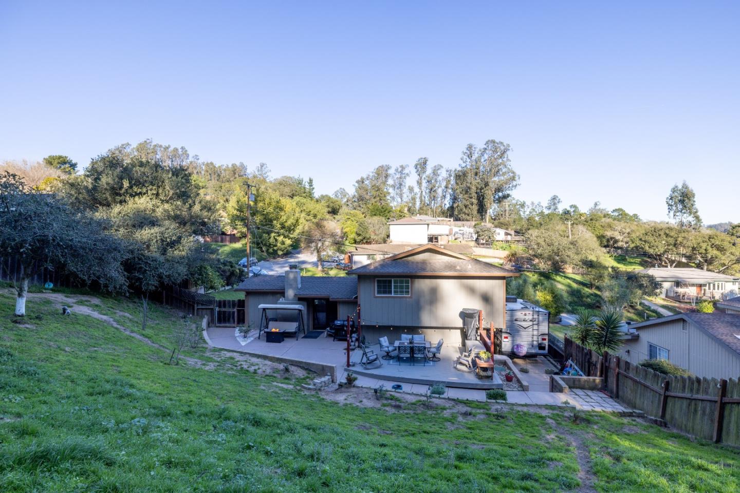 Detail Gallery Image 36 of 39 For 6900 Lakeview Dr, Salinas,  CA 93907 - 4 Beds | 2 Baths