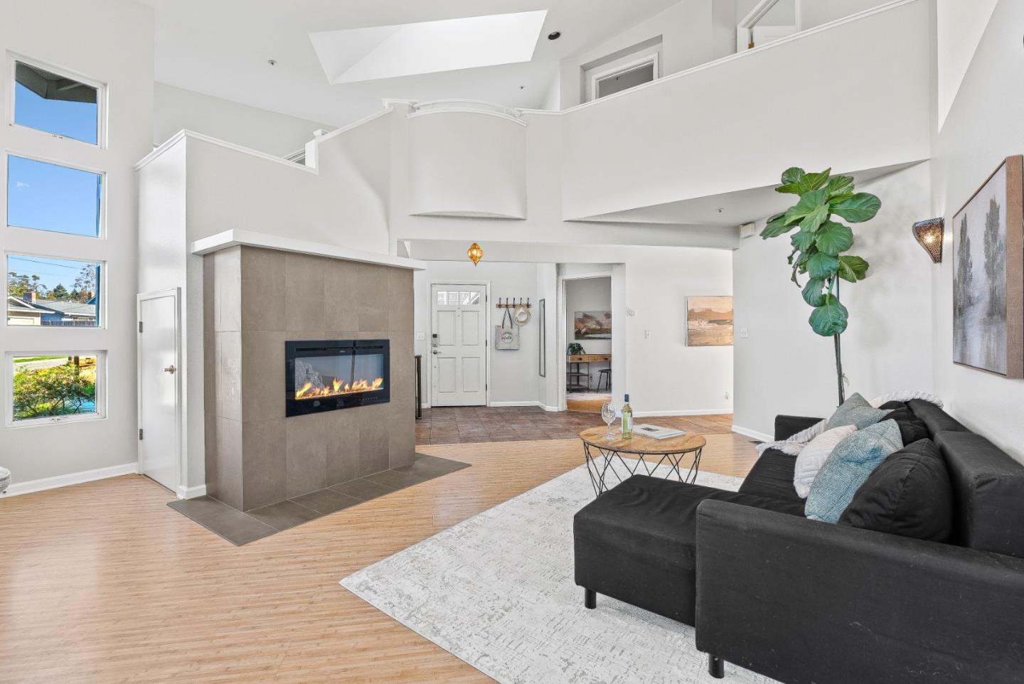 Detail Gallery Image 13 of 45 For 3200 Axford Rd, Santa Cruz,  CA 95062 - 3 Beds | 3 Baths