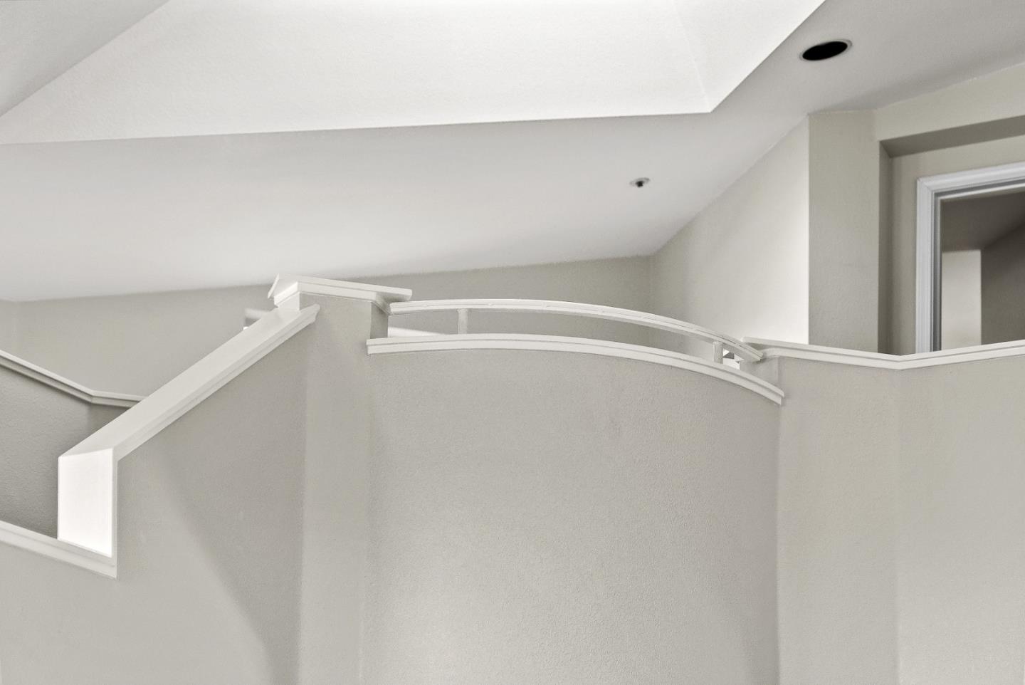 Detail Gallery Image 29 of 45 For 3200 Axford Rd, Santa Cruz,  CA 95062 - 3 Beds | 3 Baths