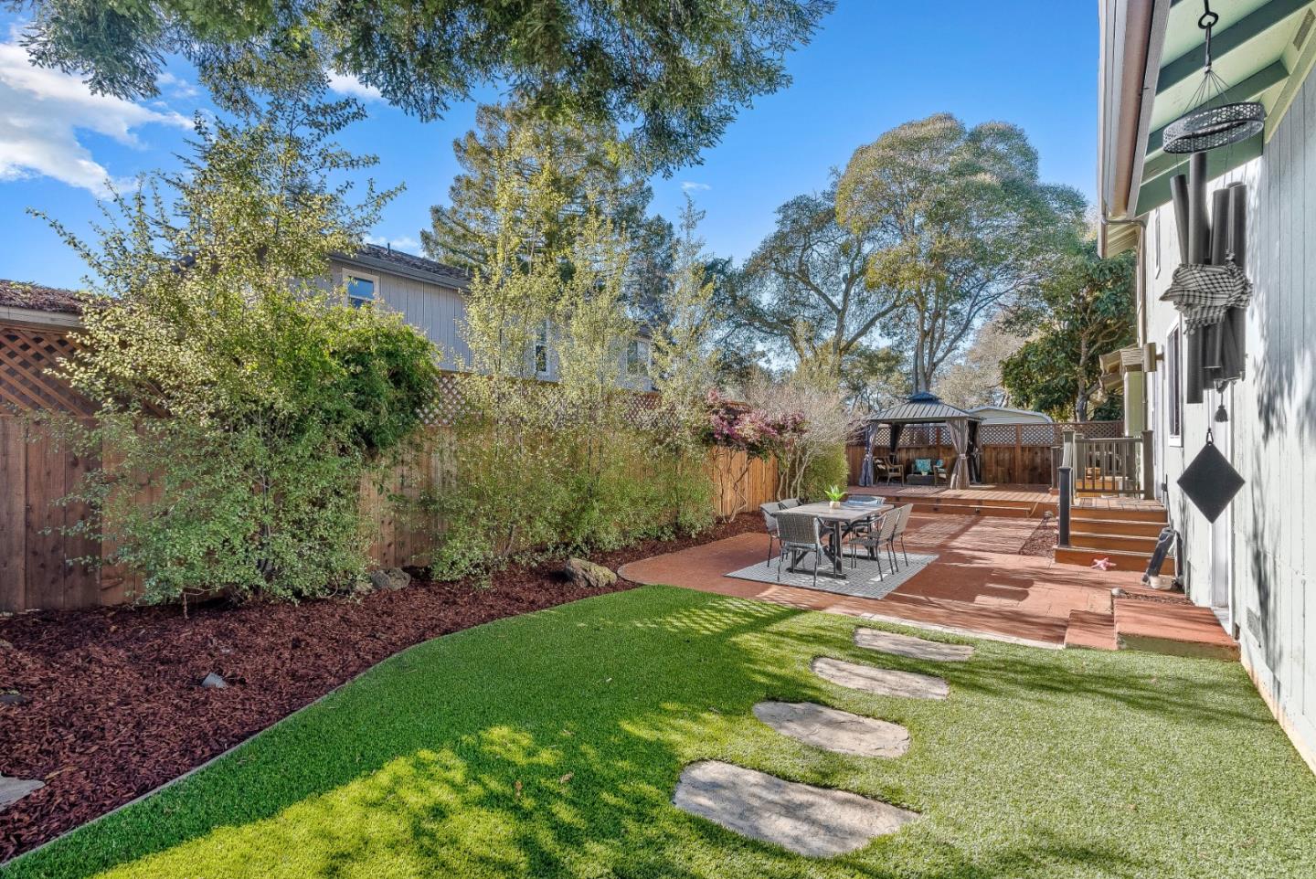 Detail Gallery Image 36 of 45 For 3200 Axford Rd, Santa Cruz,  CA 95062 - 3 Beds | 3 Baths