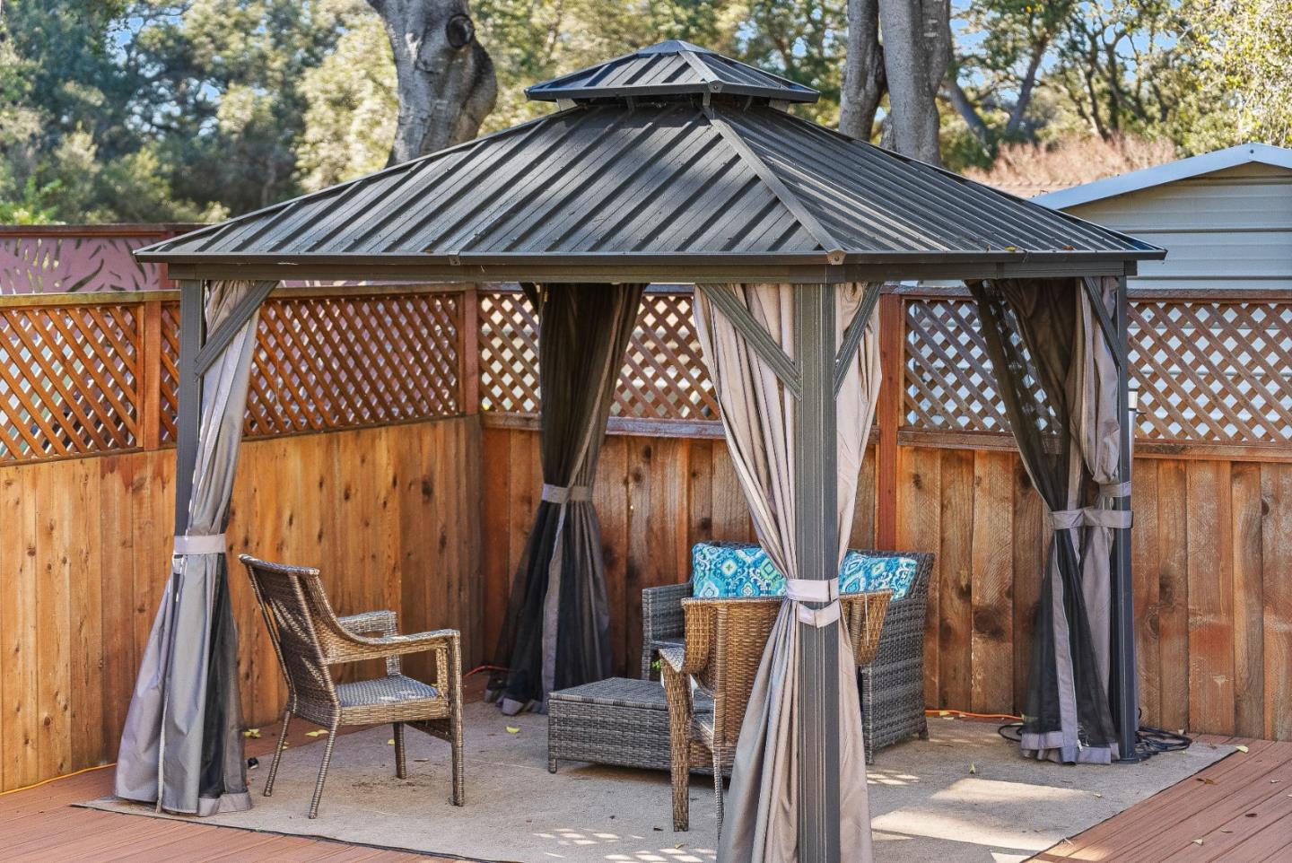 Detail Gallery Image 42 of 45 For 3200 Axford Rd, Santa Cruz,  CA 95062 - 3 Beds | 3 Baths