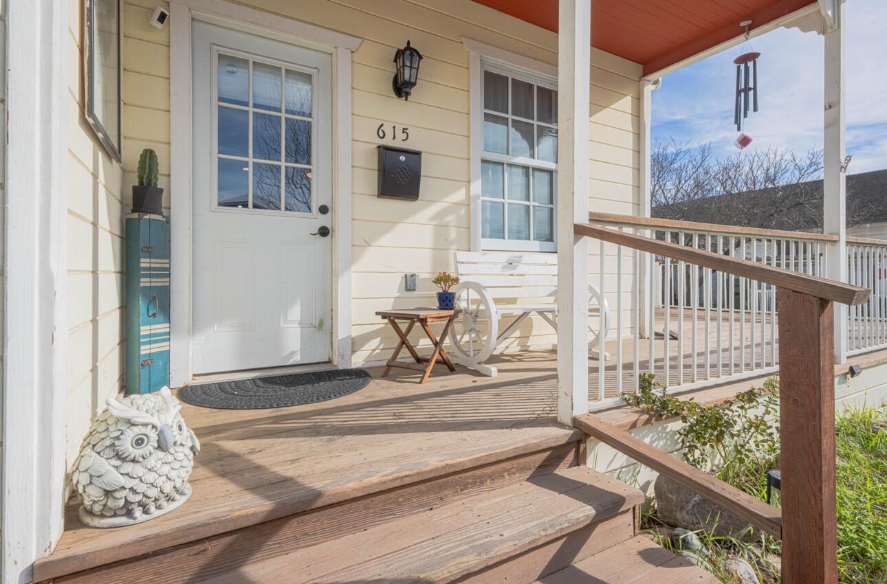 Detail Gallery Image 3 of 18 For 615 Monterey St, Soledad,  CA 93960 - 2 Beds | 1/1 Baths