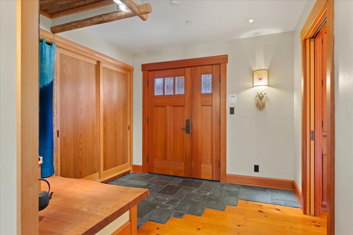 Detail Gallery Image 10 of 75 For 10965 Miramonte Rd, Cupertino,  CA 95014 - 4 Beds | 3/1 Baths