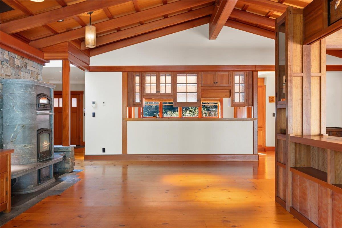 Detail Gallery Image 20 of 75 For 10965 Miramonte Rd, Cupertino,  CA 95014 - 4 Beds | 3/1 Baths