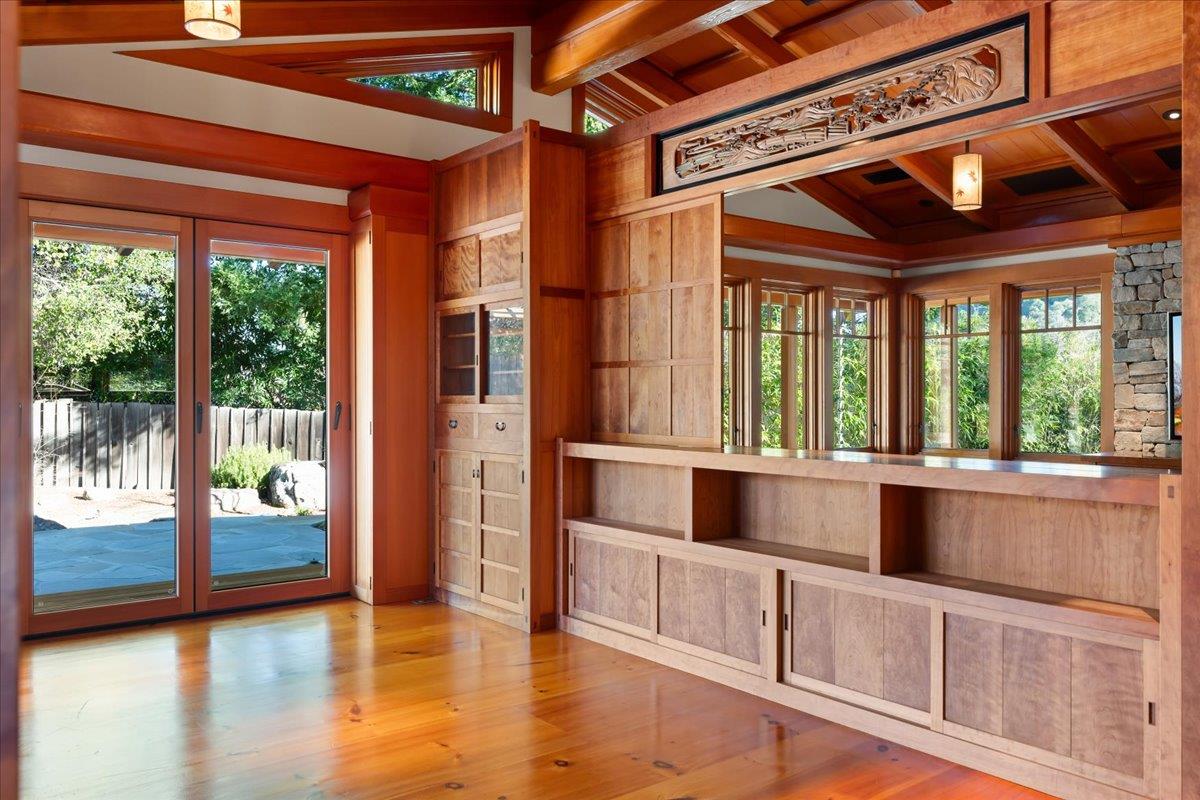 Detail Gallery Image 25 of 75 For 10965 Miramonte Rd, Cupertino,  CA 95014 - 4 Beds | 3/1 Baths