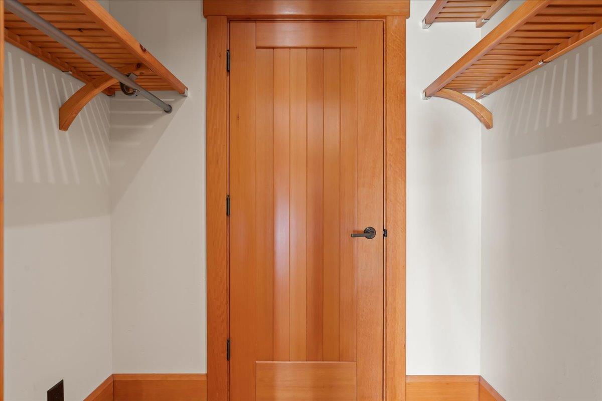 Detail Gallery Image 48 of 75 For 10965 Miramonte Rd, Cupertino,  CA 95014 - 4 Beds | 3/1 Baths