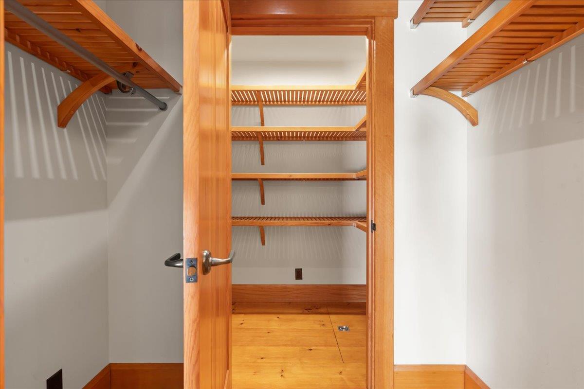 Detail Gallery Image 49 of 75 For 10965 Miramonte Rd, Cupertino,  CA 95014 - 4 Beds | 3/1 Baths