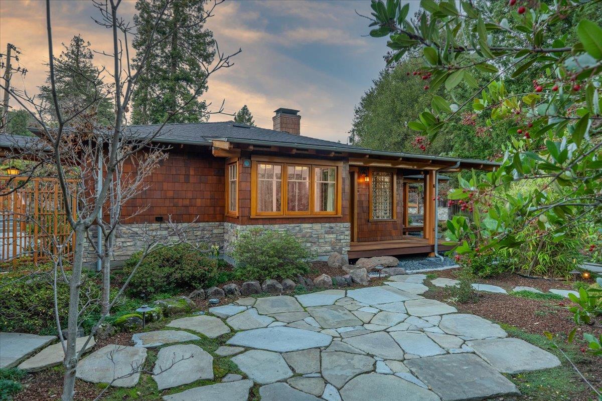 Detail Gallery Image 66 of 75 For 10965 Miramonte Rd, Cupertino,  CA 95014 - 4 Beds | 3/1 Baths