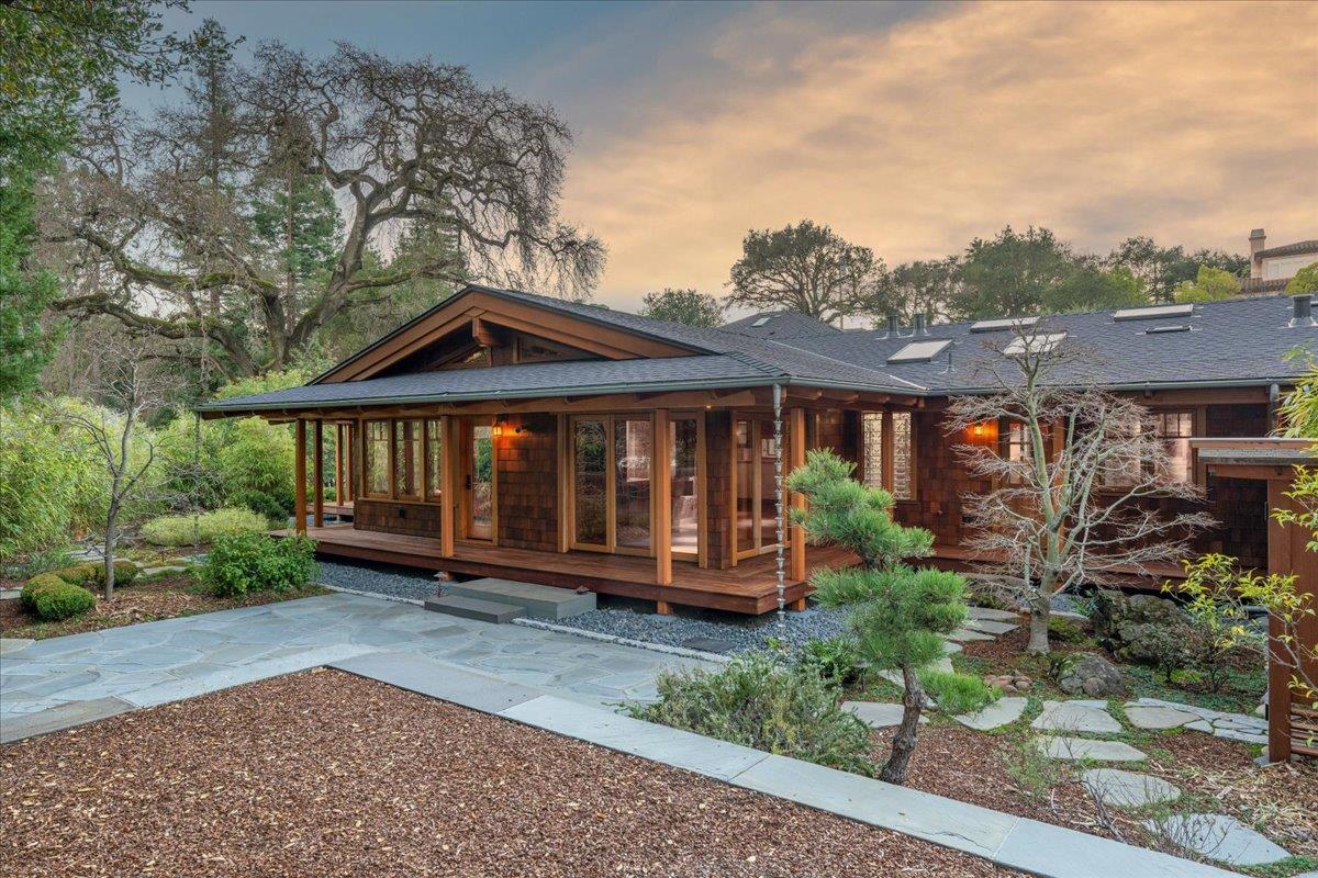 Detail Gallery Image 68 of 75 For 10965 Miramonte Rd, Cupertino,  CA 95014 - 4 Beds | 3/1 Baths