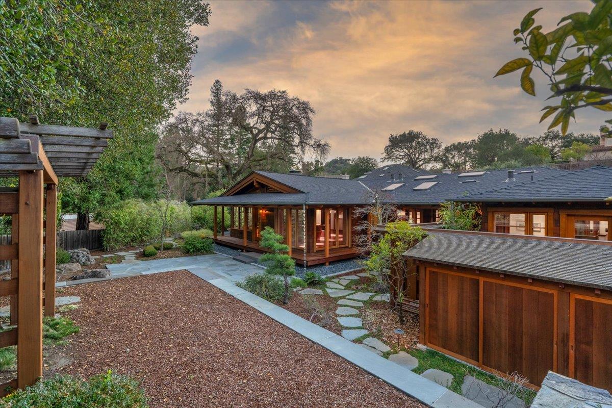 Detail Gallery Image 70 of 75 For 10965 Miramonte Rd, Cupertino,  CA 95014 - 4 Beds | 3/1 Baths