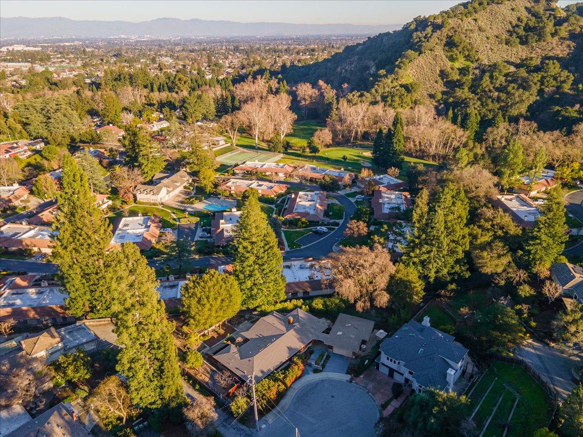 Detail Gallery Image 73 of 75 For 10965 Miramonte Rd, Cupertino,  CA 95014 - 4 Beds | 3/1 Baths